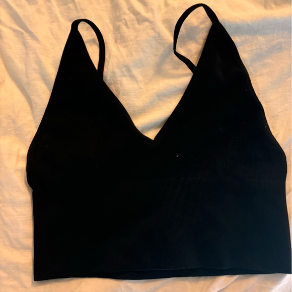 ARITZIA SEAMLESS LOW BACK TOP - Picture 3 of 5